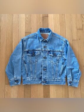 Vintage Levis 57511 Cropped Denim Trucker Jacket Type 3 Womens S 2000s Boxy Boho